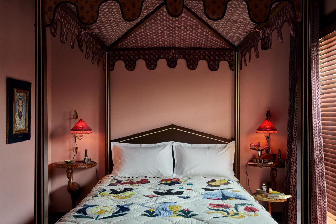 Ulysses, An Ash Hotel Baltimore Ngoại thất bức ảnh