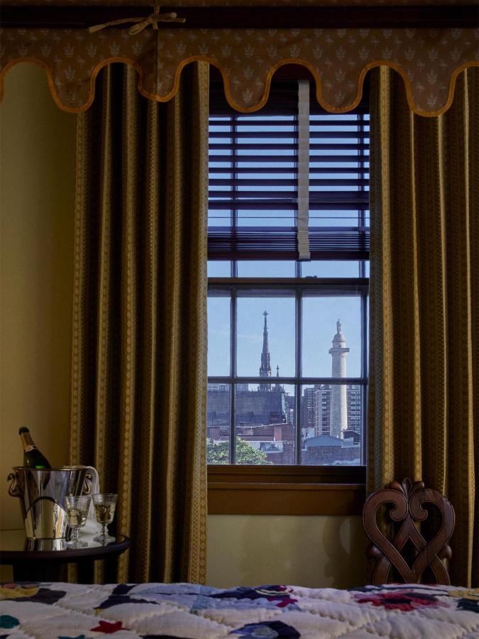Ulysses, An Ash Hotel Baltimore Ngoại thất bức ảnh