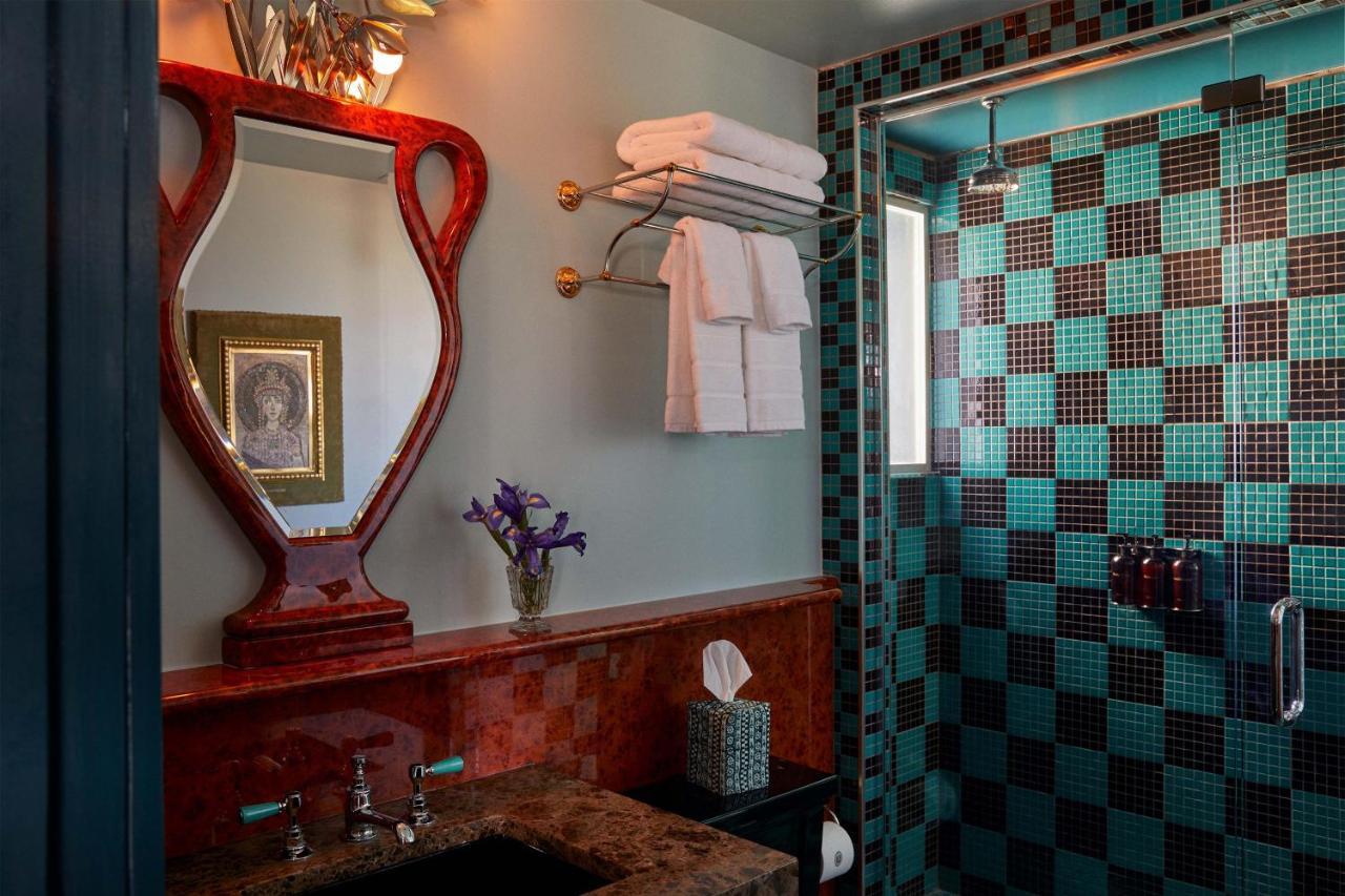 Ulysses, An Ash Hotel Baltimore Ngoại thất bức ảnh
