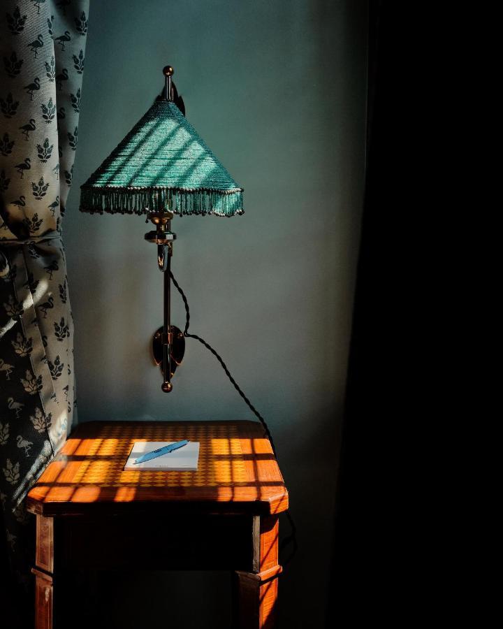 Ulysses, An Ash Hotel Baltimore Ngoại thất bức ảnh