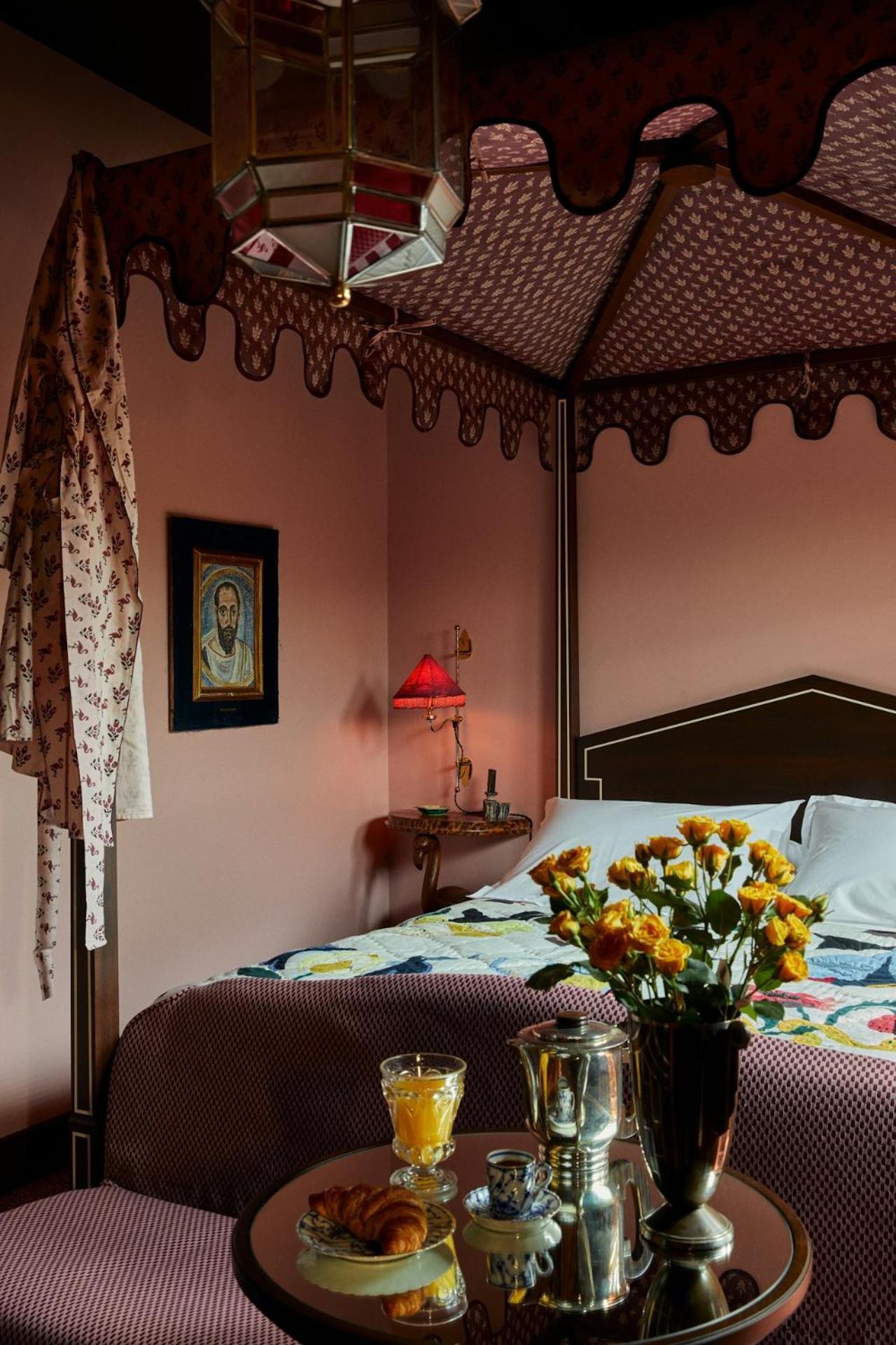 Ulysses, An Ash Hotel Baltimore Ngoại thất bức ảnh